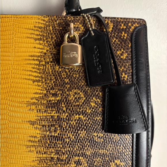 Coach Exclusive Lizard Embossed Zoe Carryall Bag - EUC - Picture 4 of 14